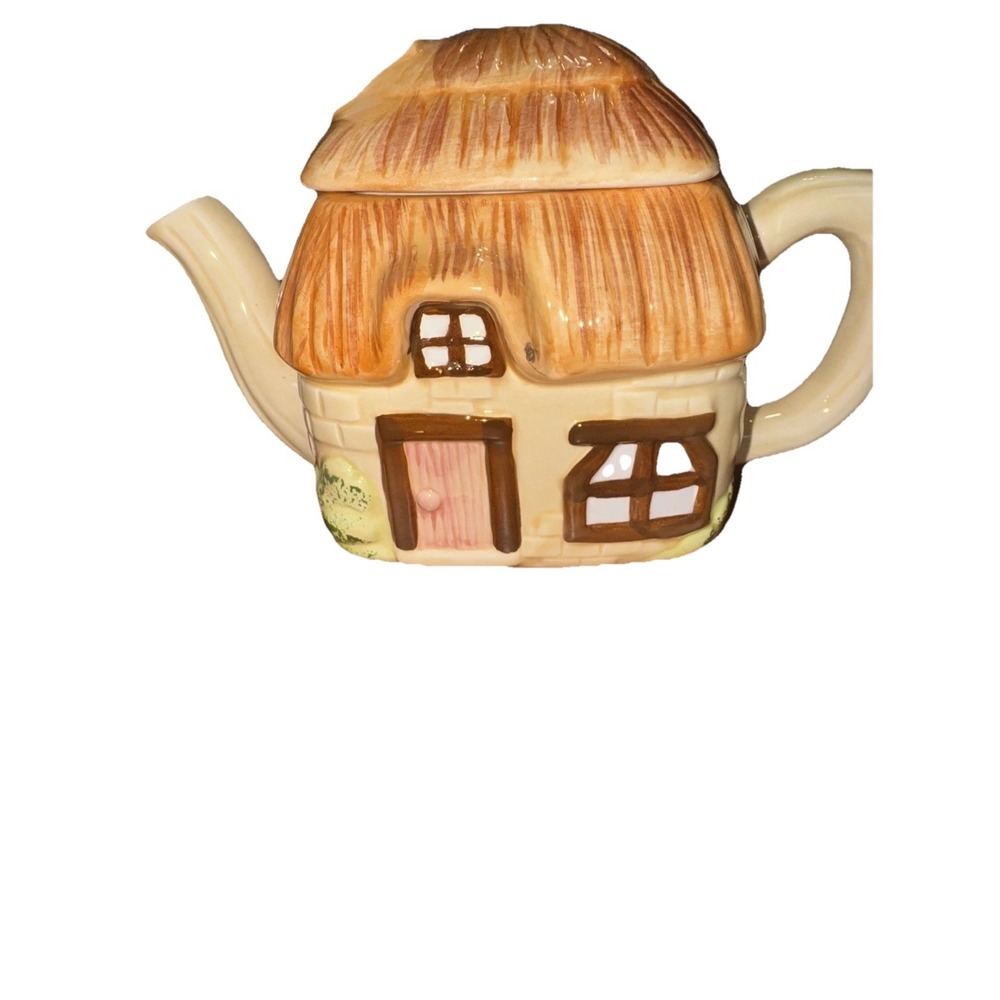 Vintage FHP Albany  Cottage Style Teapot  Taiwan